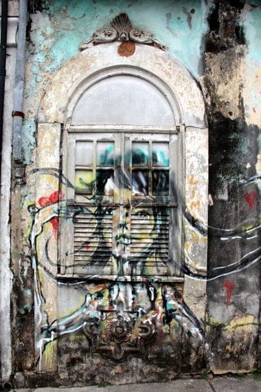 salvador grafitti brazilian street art
