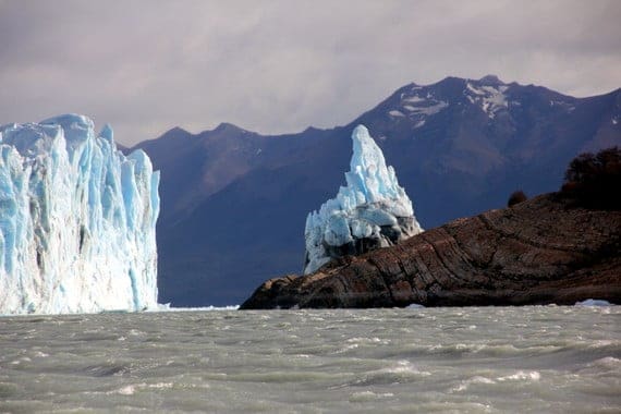 Perito Moreno land bridge