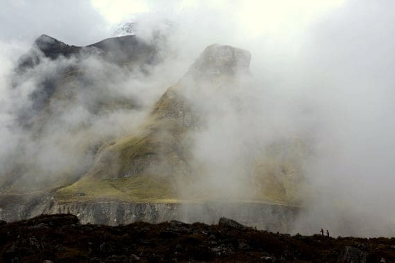HoneyTrekking the Annapurnas: Part 2 3 Hiking the ridge at Annapurna Base Camp