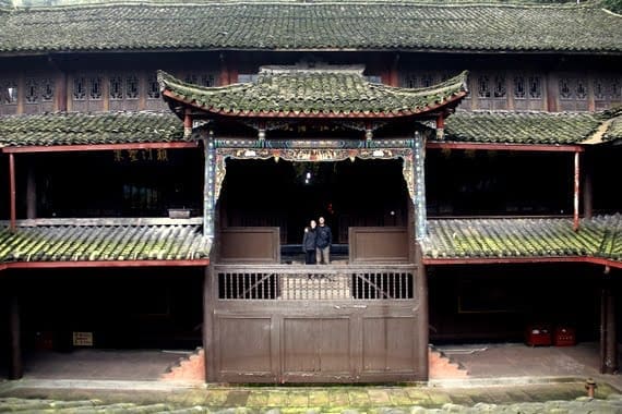 Emeishan: A Spirtual Trek 7 Sleep in a monastery at Emeishan Mountain