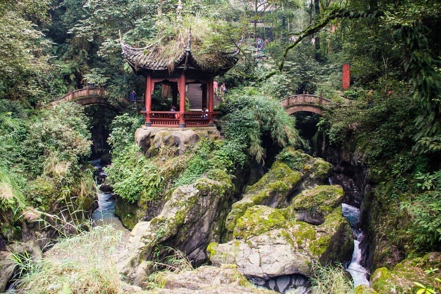 Emeishan: A Spirtual Trek 1 Emeishan China