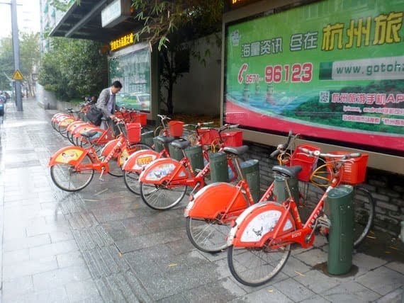 Lakeside in Hangzhou 2 hangzhou bike rental