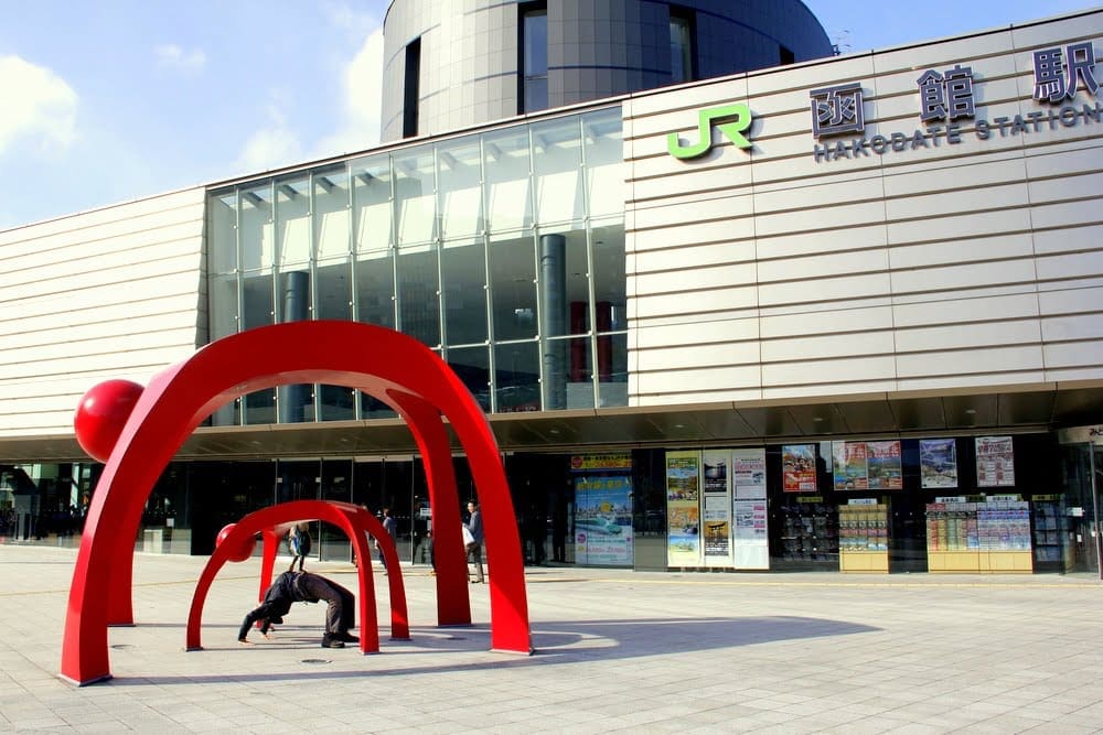 Mike becoming one with art outside the Hakodate station