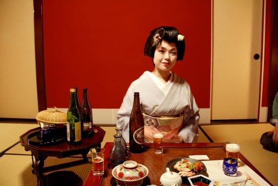 geisha dinner session