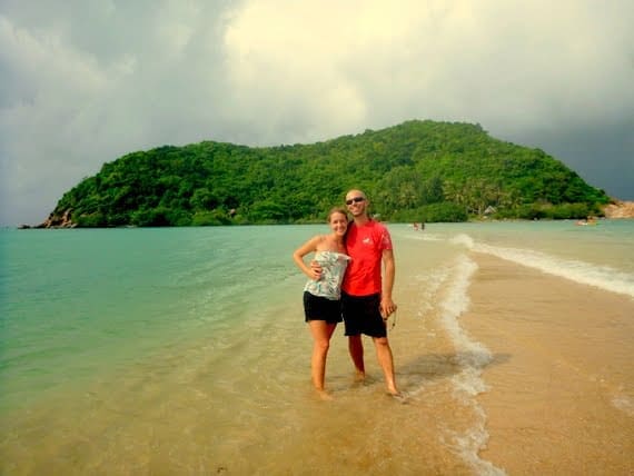 The Wild Isles of Thailand 10 Sandbar connecting Mae Hat to the island of Koh Ma